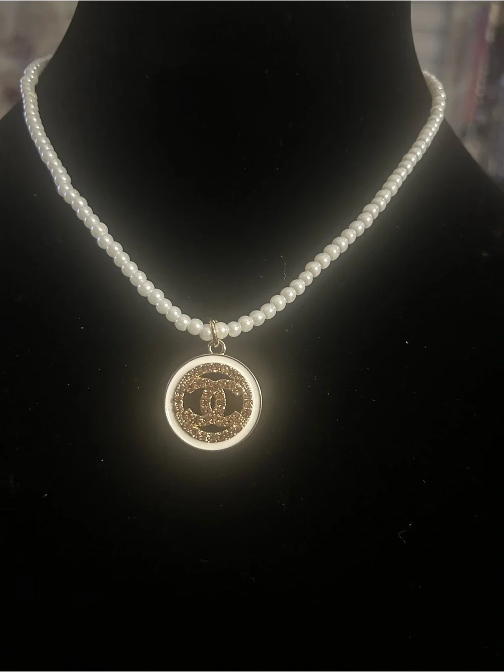 Pearl Bead Necklace with Gold Medallion Pendant - Picture 6 of 7
